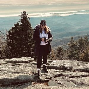 Meet your Posher, Hannah